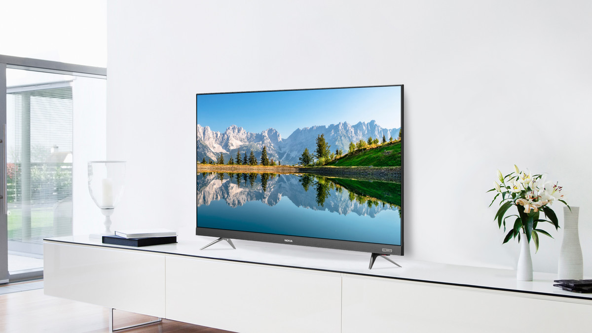 Рейтинг телевизоров 55 2024. Смарт телевизор 43 дюйма лучшие. Samsung Smart TV 43. Лучшие смарт телевизоры 50 дюймов 2023 года. Телевизор 43 дюйма в интерьере.